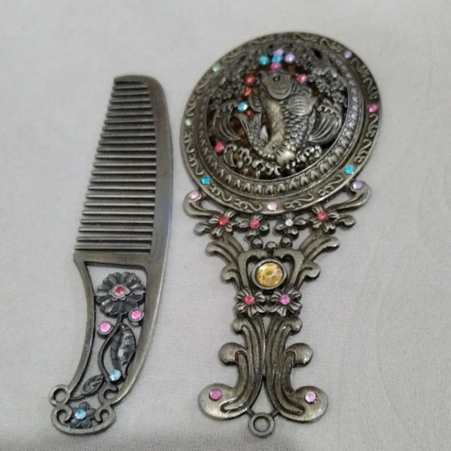 آینه وشانه