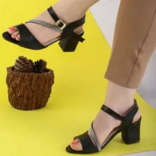 کفش مجلسی نگینی