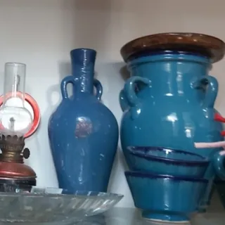 کوزه  و فنجان سفالی