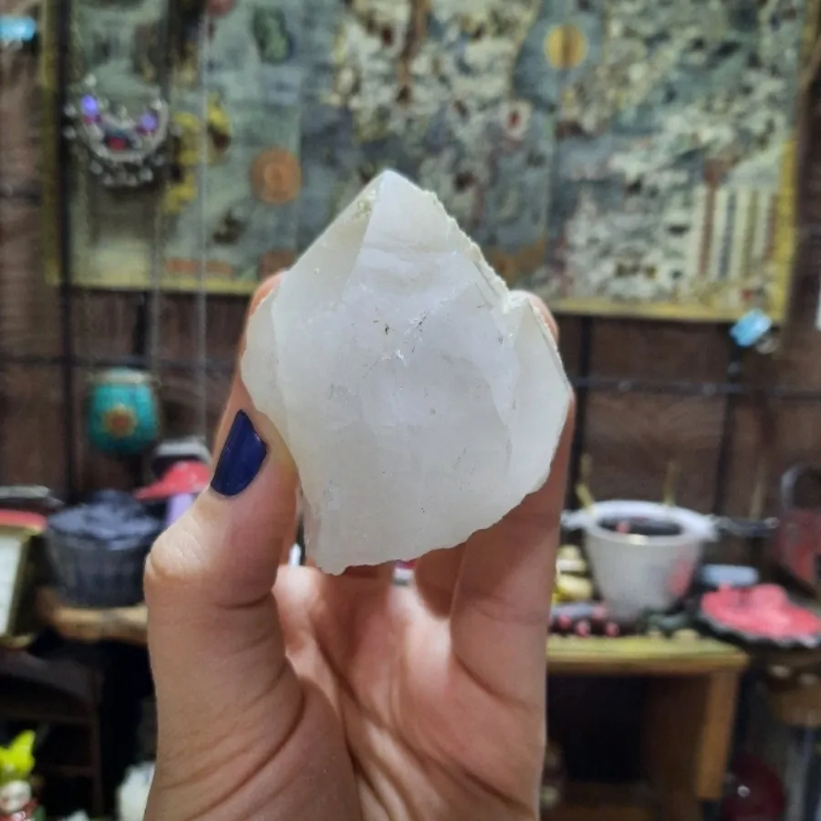 منشور کوارتز طبیعی