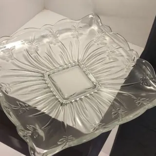 شیرینی خوری