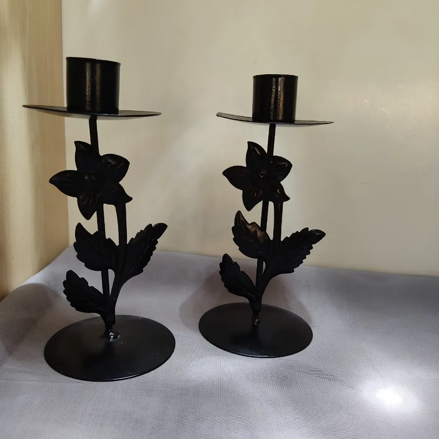 شمعدان فلزی