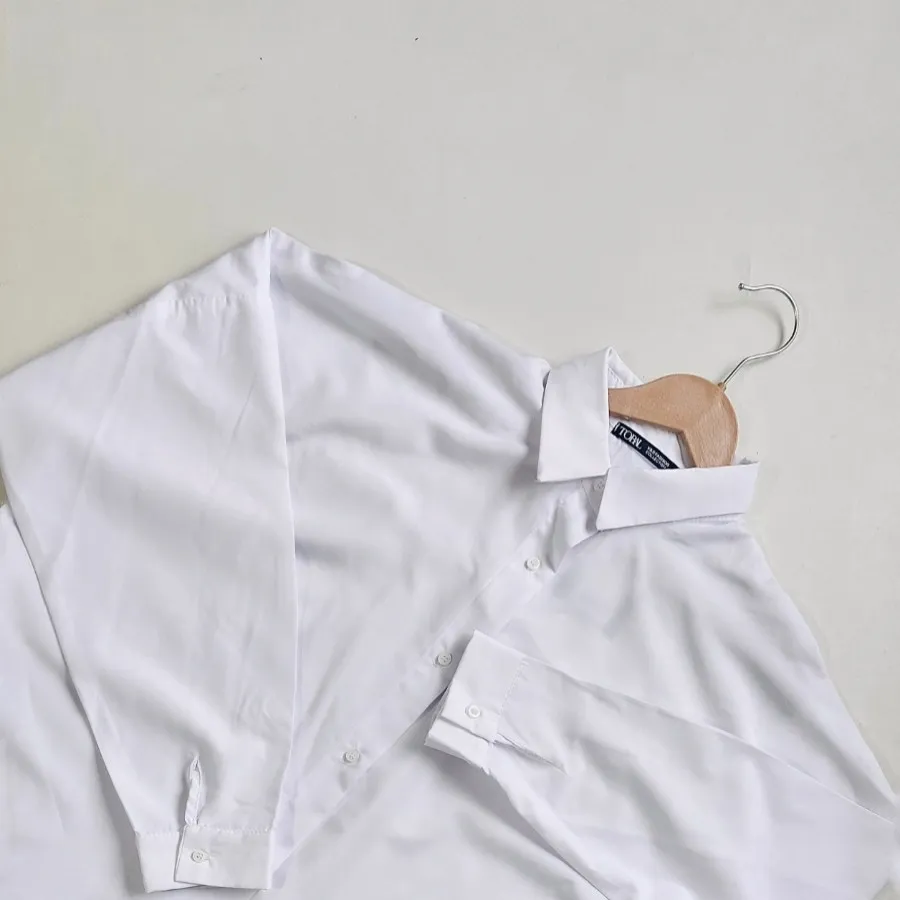 شومیز سفید ساده