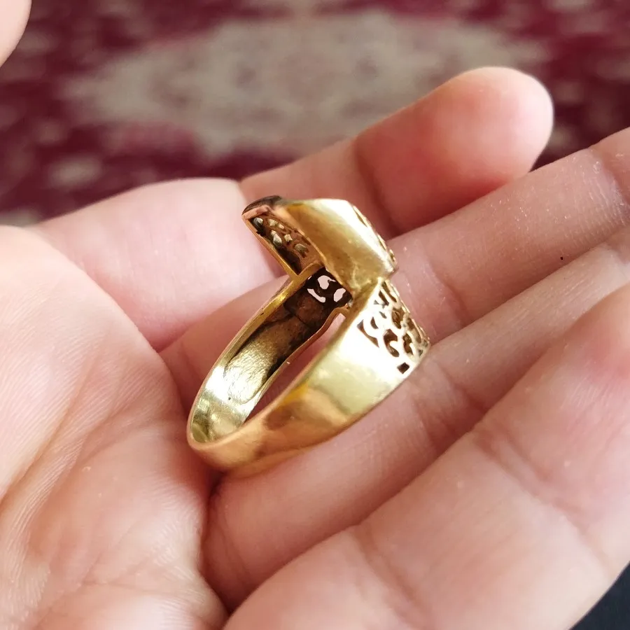 انگشتر برنجی