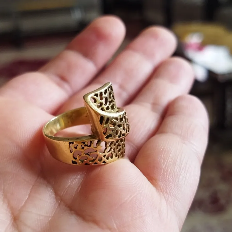 انگشتر برنجی