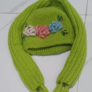 شال وکلاه بچگانه