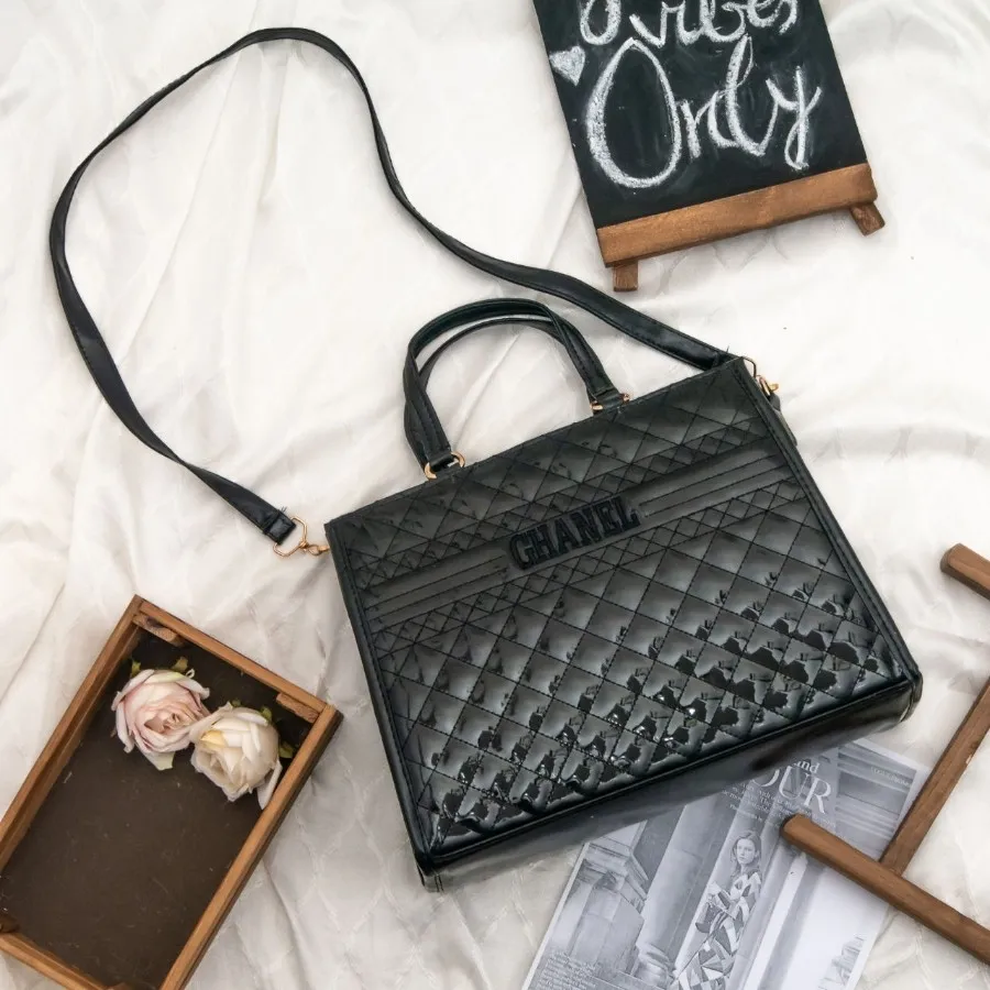 کیف دستی زنانه شنل مشکی