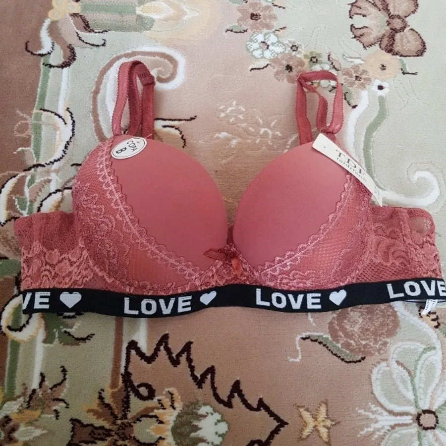 سوتین اسفنجی