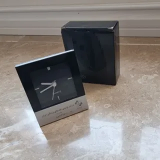 ساعت زنگ دار