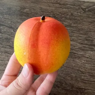 میوه مصنوعی -شلیل