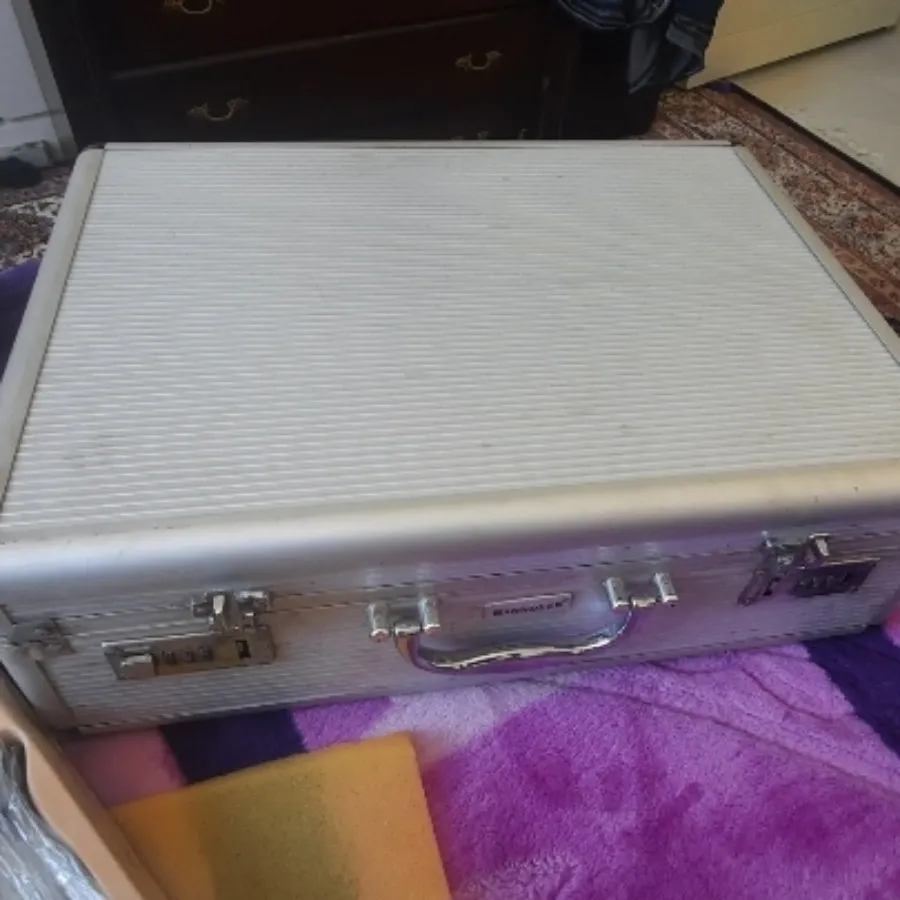 سرویس قاشق چنگال چمدانی