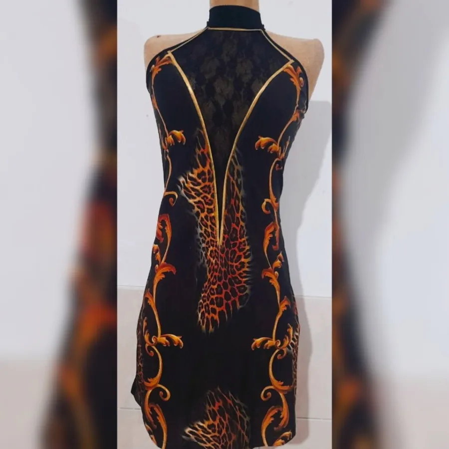 پیراهن دکلته مجلسی