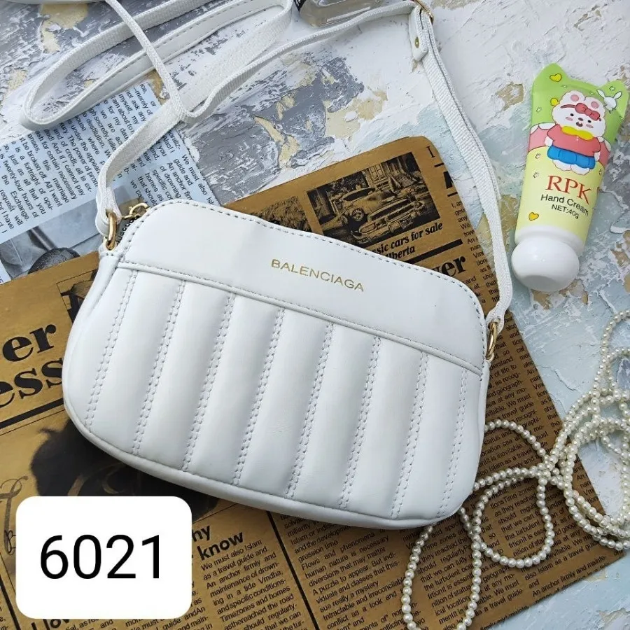 کیف پاسپورتی دخترانه