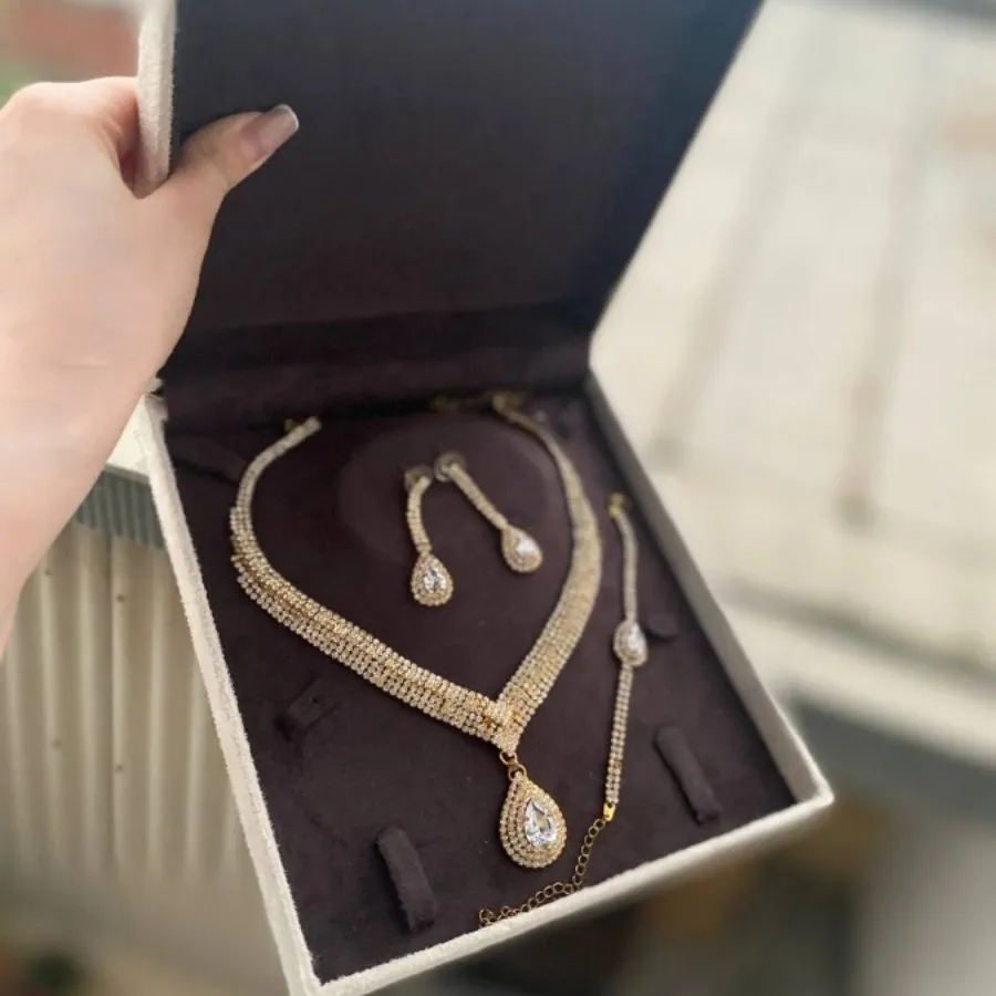 سرویس بدلیجات مجلسی