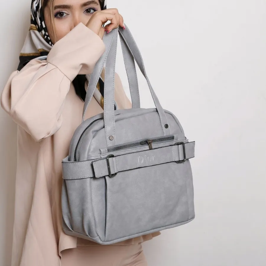 کیف دوشی جادار