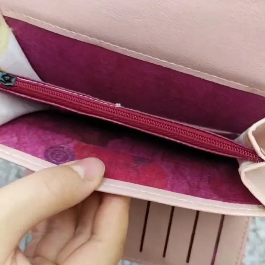 کیف پول استیکر دار