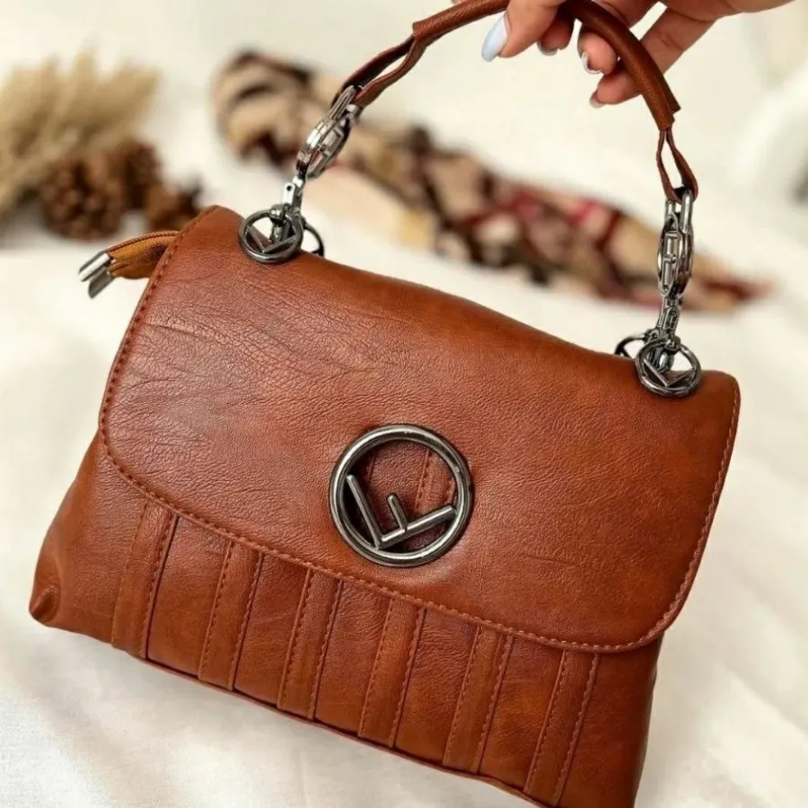 کیف دوشی فندی دسته دار