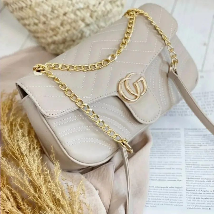 کیف دوشی مجلسی