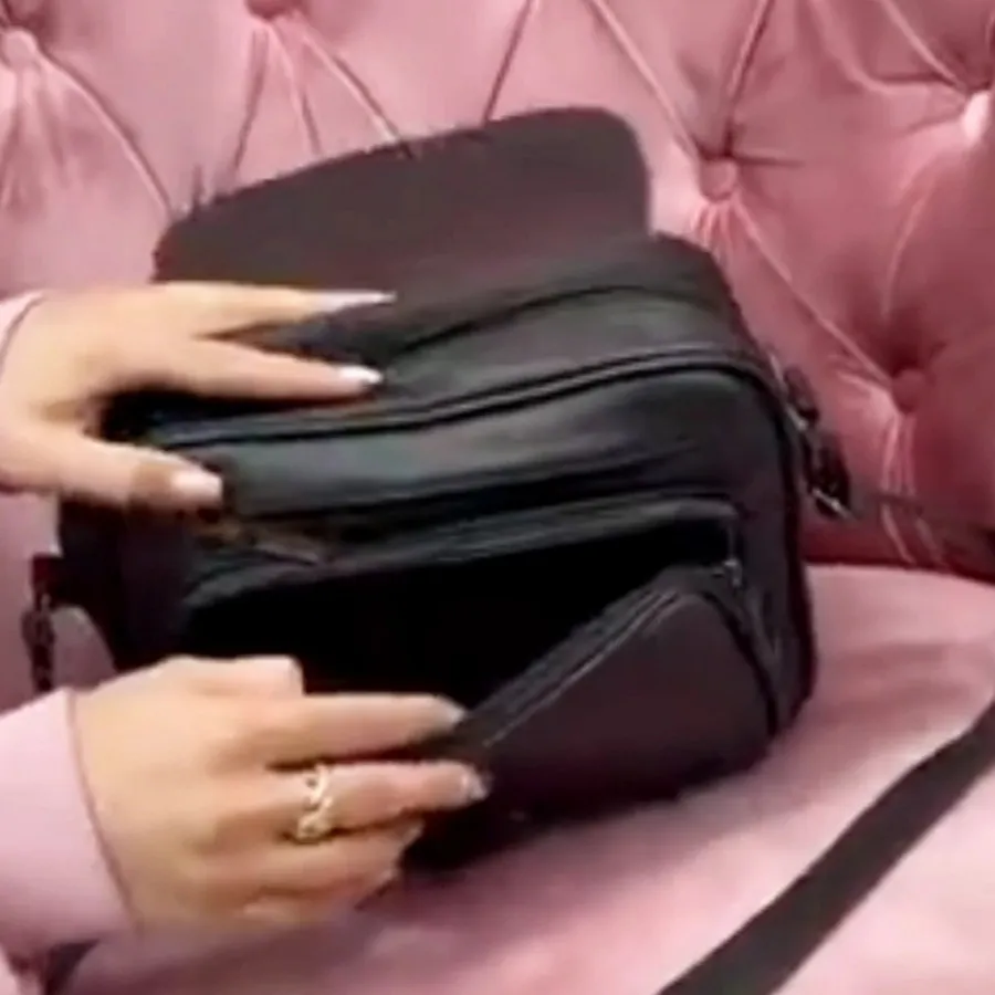 کیف دوشی جادار