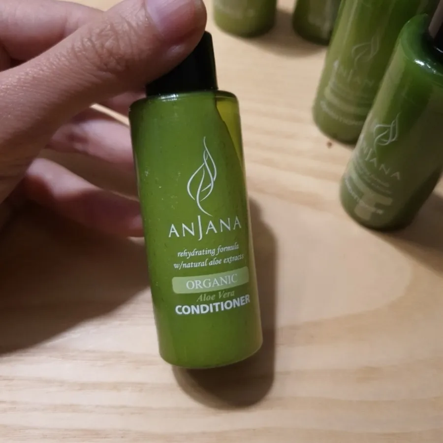کاندیشنر anjana