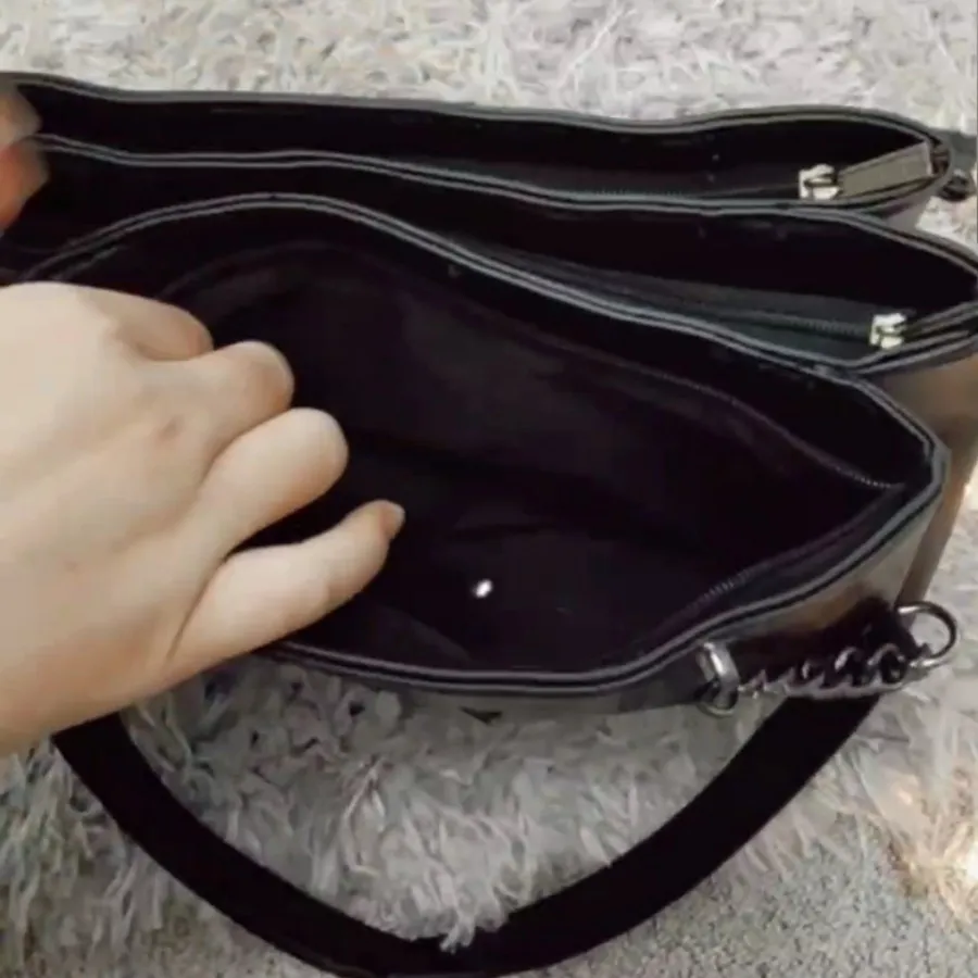 کیف زنانه جادار