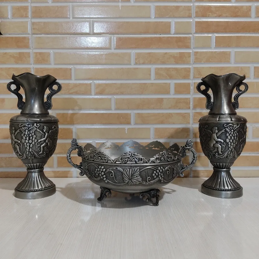 گلدان پیوتر