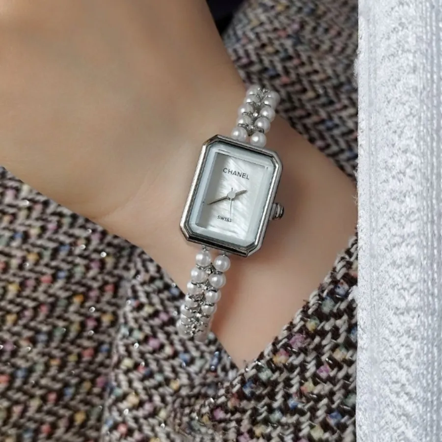 ساعت زنانه مارک چنل