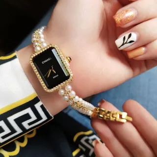 ساعت زنانه مارک چنل