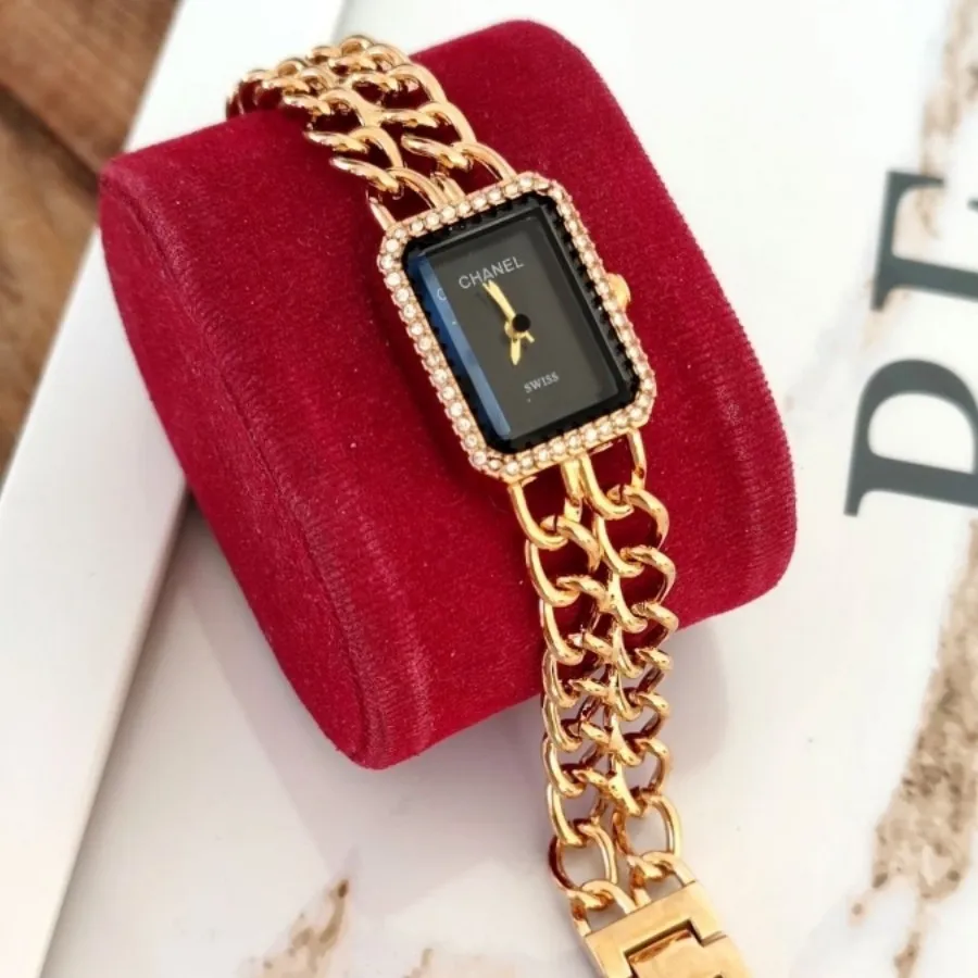 ساعت زنانه مارک چنل