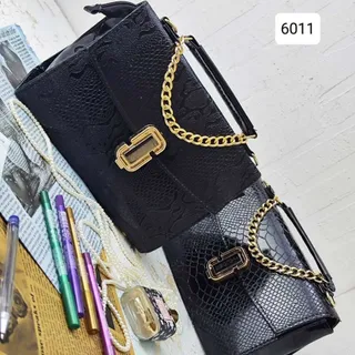 کیف دوشی مجلسی ورنی