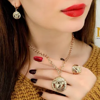 سرویس ورساچه مارک دریم