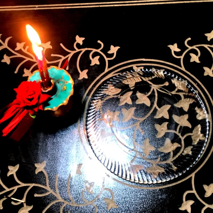 بشقاب بزرگ شیشه ای