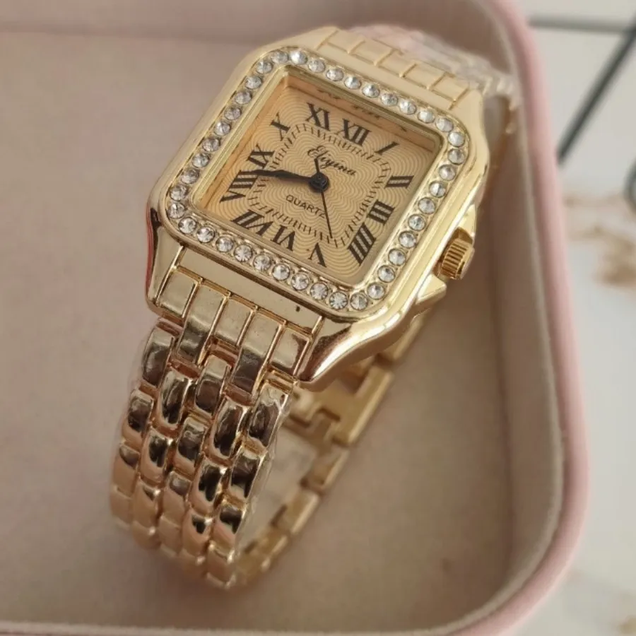 ساعت زنانه پرکار نگین دار