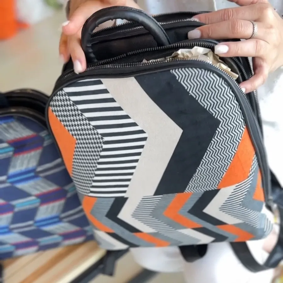 کوله پشتی دخترانه طرحدار