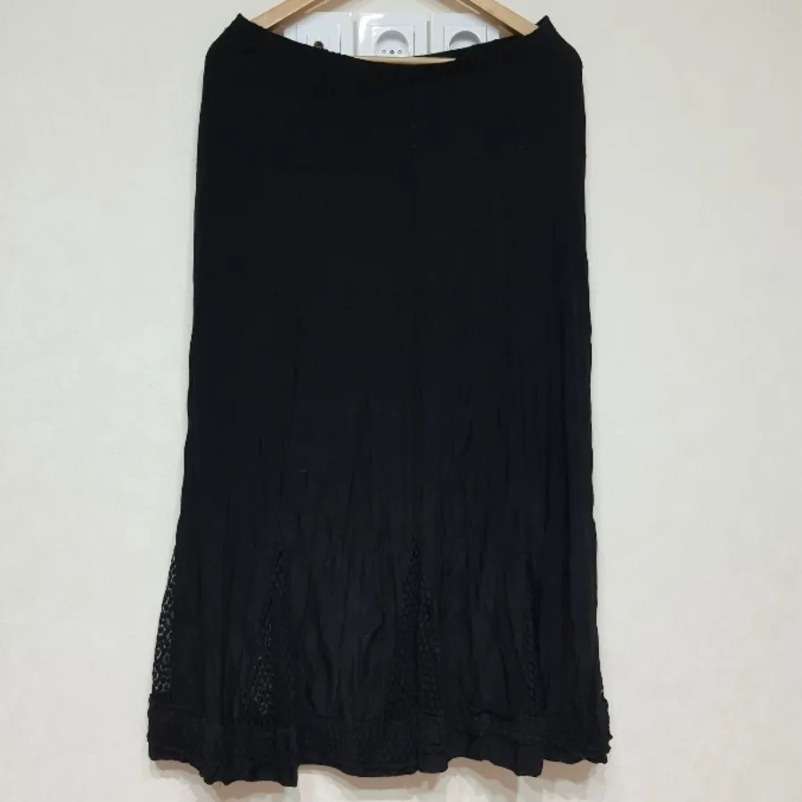 دامن نیم کلوش