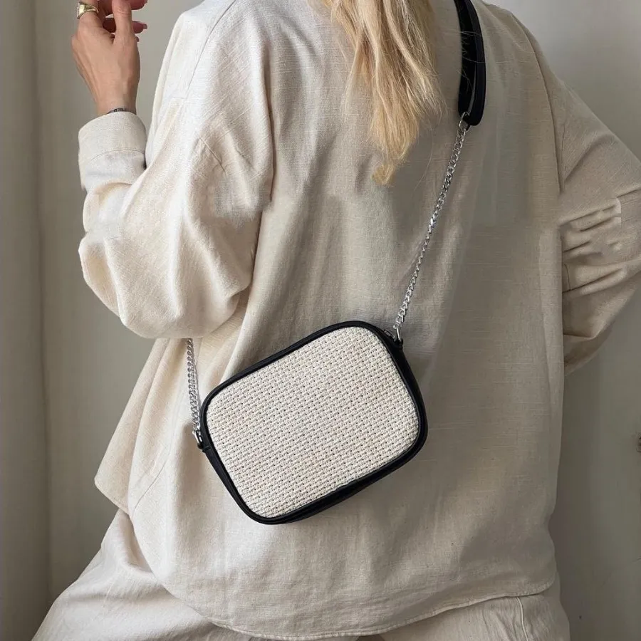 کیف پاسپورتی کنفی