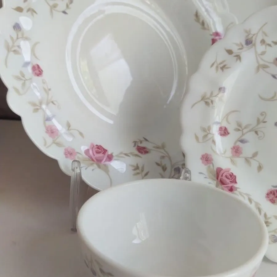 سرویس غذاخوری