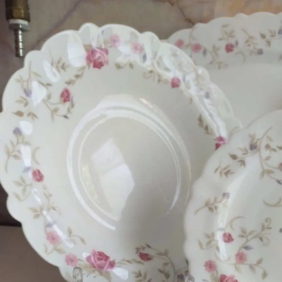 سرویس غذاخوری