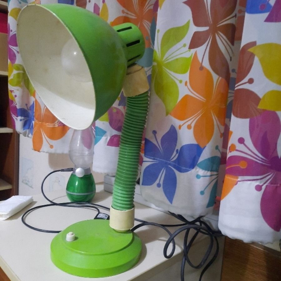 چراغ مطالعه