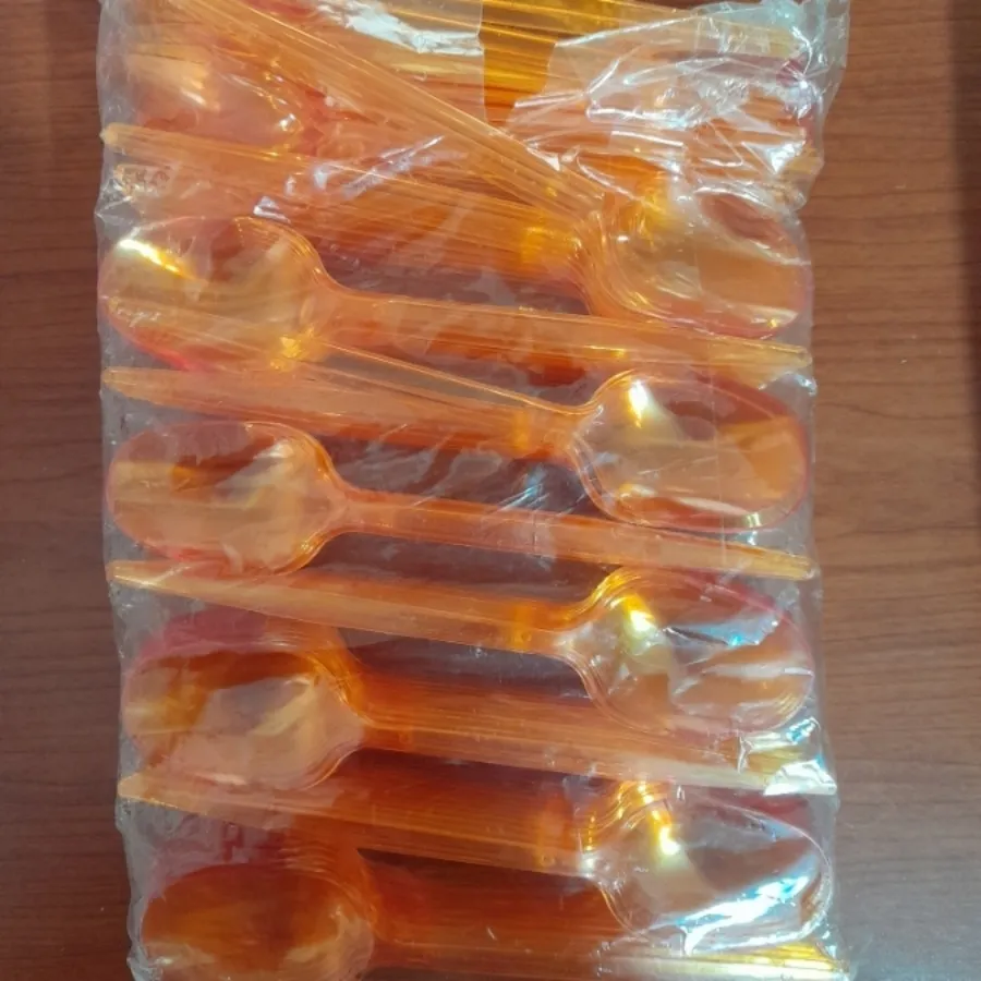 بشقاب یکبار مصرف