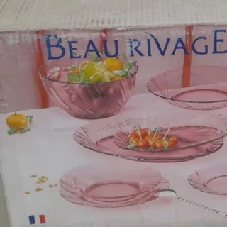 سرویس پذیرایی