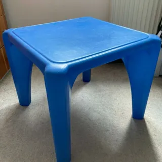 میز و صندلی کودک