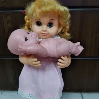 عروسک مادر بچه