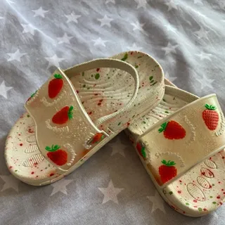 دمپایی کودک