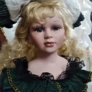 عروسک سرامیکی