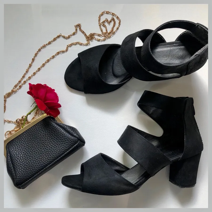 صندل پاشنه بلند