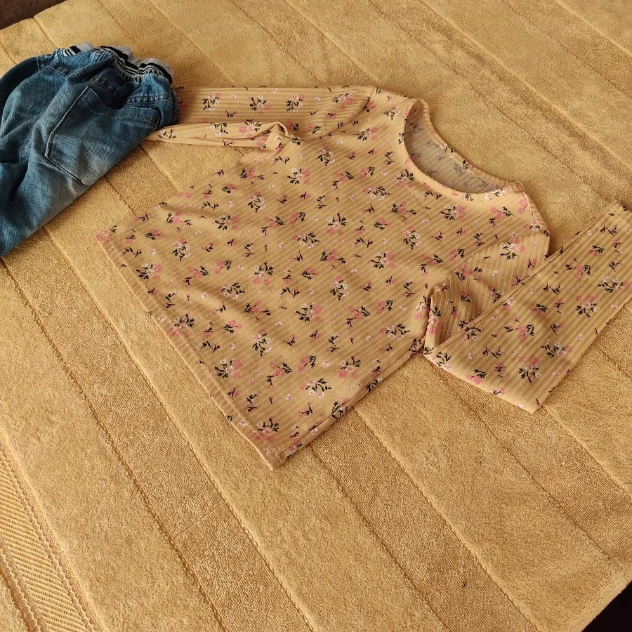 بلوز وشلوارک جین