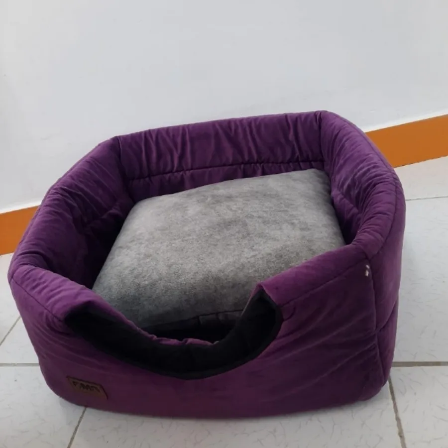 خانه و جای خواب گربه و سگ