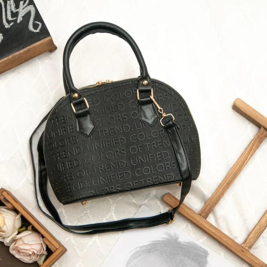 کیف نیم دایره دخترانه