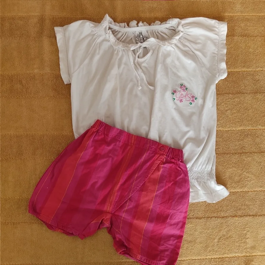 بلوز وشورتک